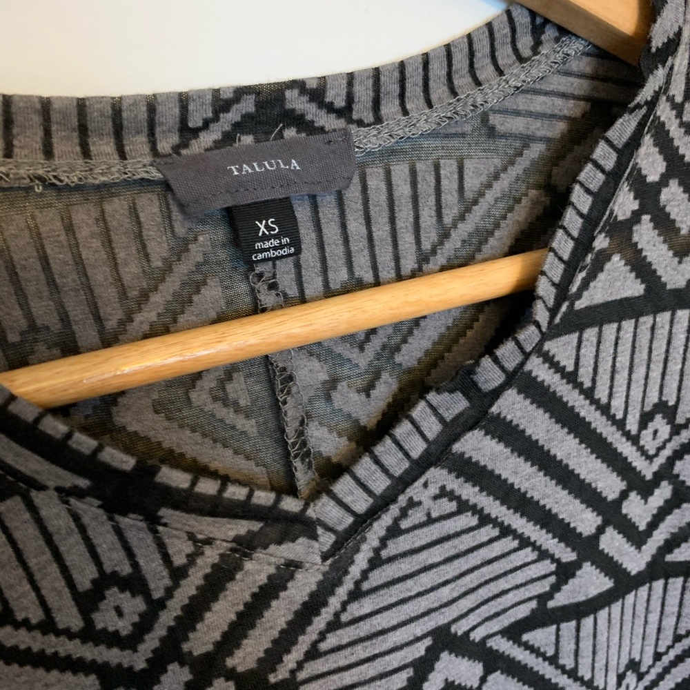 Talula Aztec Tee- XS - Picture 3 of 4